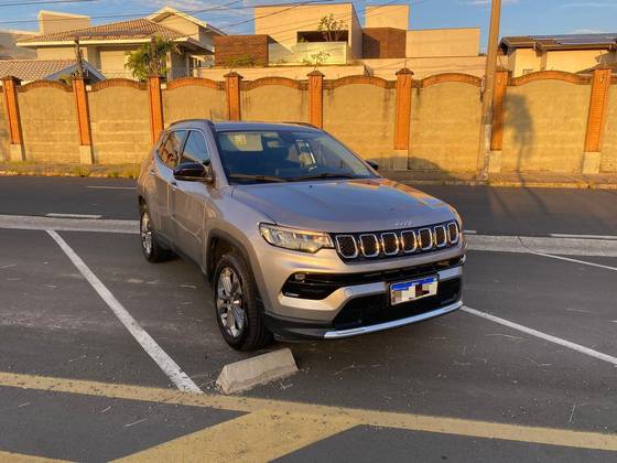 JEEP COMPASS 1.3 T270 TURBO FLEX LONGITUDE AT6 JEEP COMPASS 1.3 T270 TURBO FLEX LONGITUDE AT6